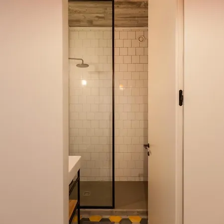 Flh Intendente Mezzanine With Interior Pateo *