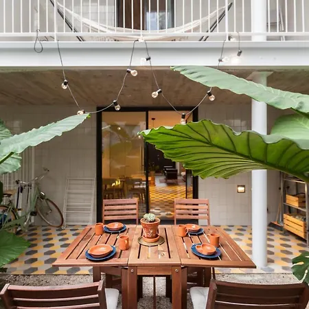 Flh Intendente Mezzanine With Interior Pateo Apartmán