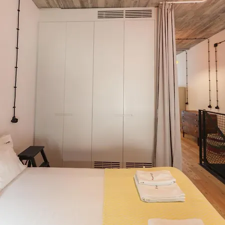 Flh Intendente Mezzanine With Interior Pateo *