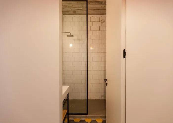 Flh Intendente Mezzanine With Interior Pateo *